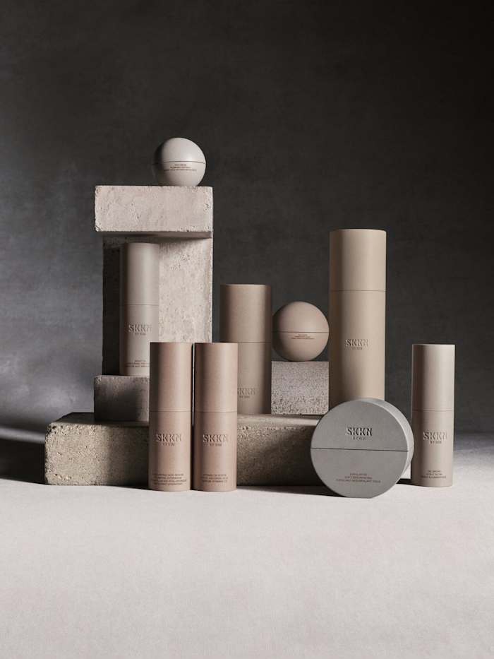 SKKN BY KIM is an efficacious nine-product skincare collection sitting at the intersection of elevated simplicity and innovative science.